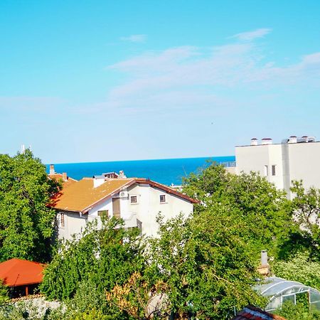Chrystal Guest House Obzor Bagian luar foto