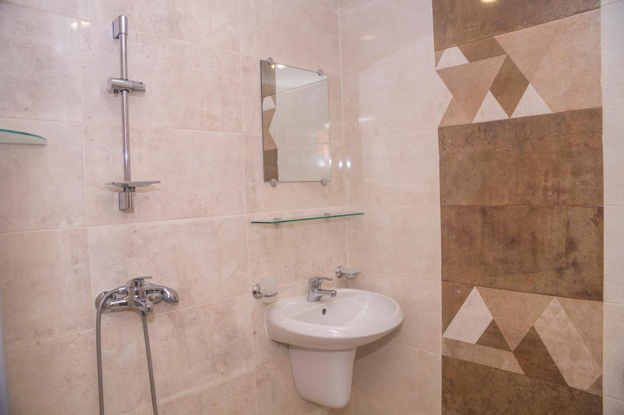 Chrystal Guest House Obzor Ruang foto