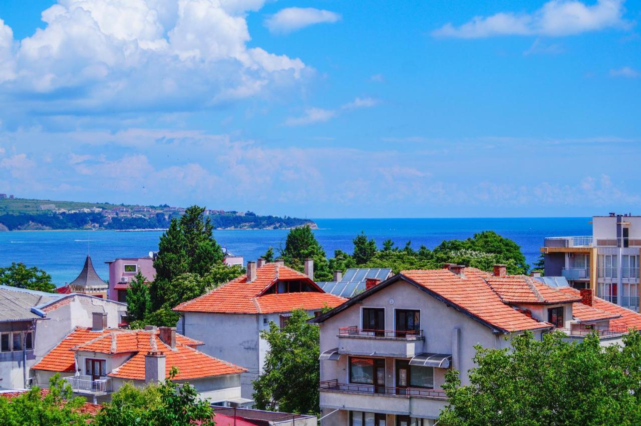 Chrystal Guest House Obzor Bagian luar foto