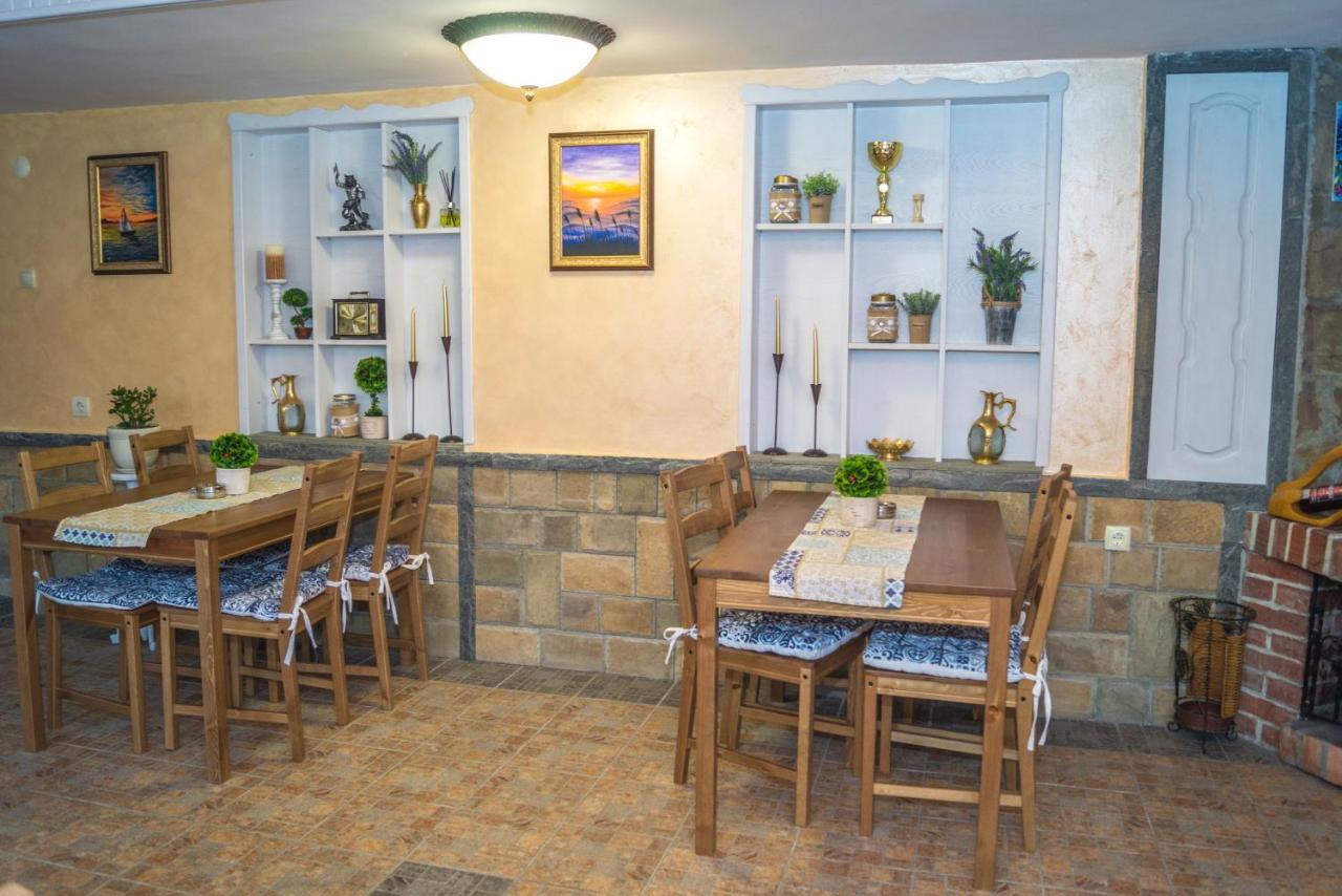 Chrystal Guest House Obzor Bagian luar foto