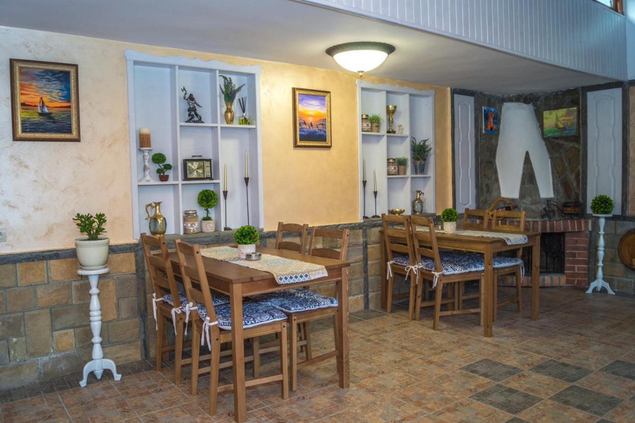 Chrystal Guest House Obzor Bagian luar foto